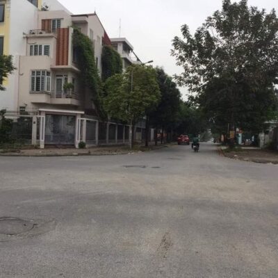 9 tỷ liền kề trục chính khu đô thị hud xây thô 4 tầng chính chủ